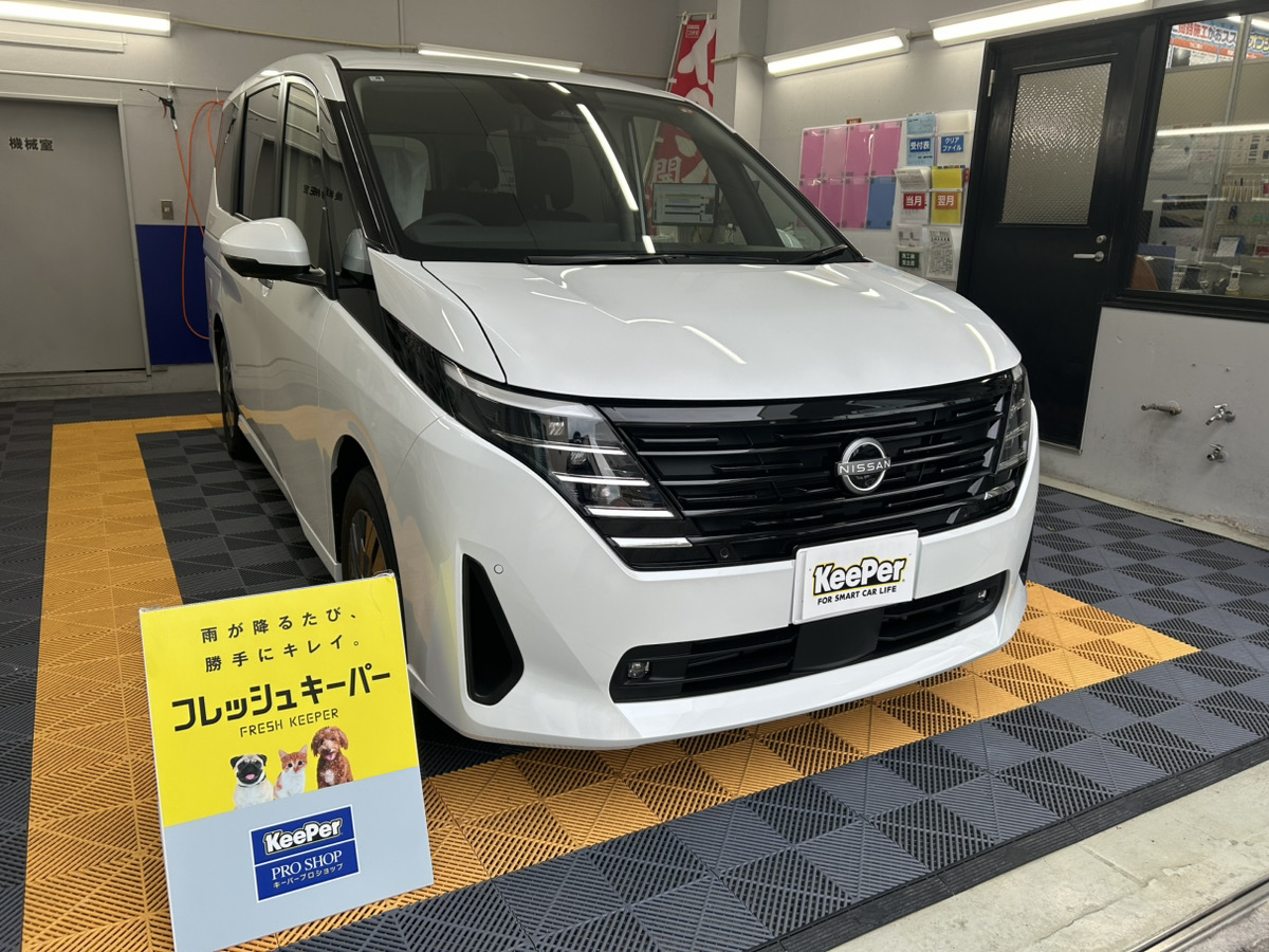 日産　セレナの画像