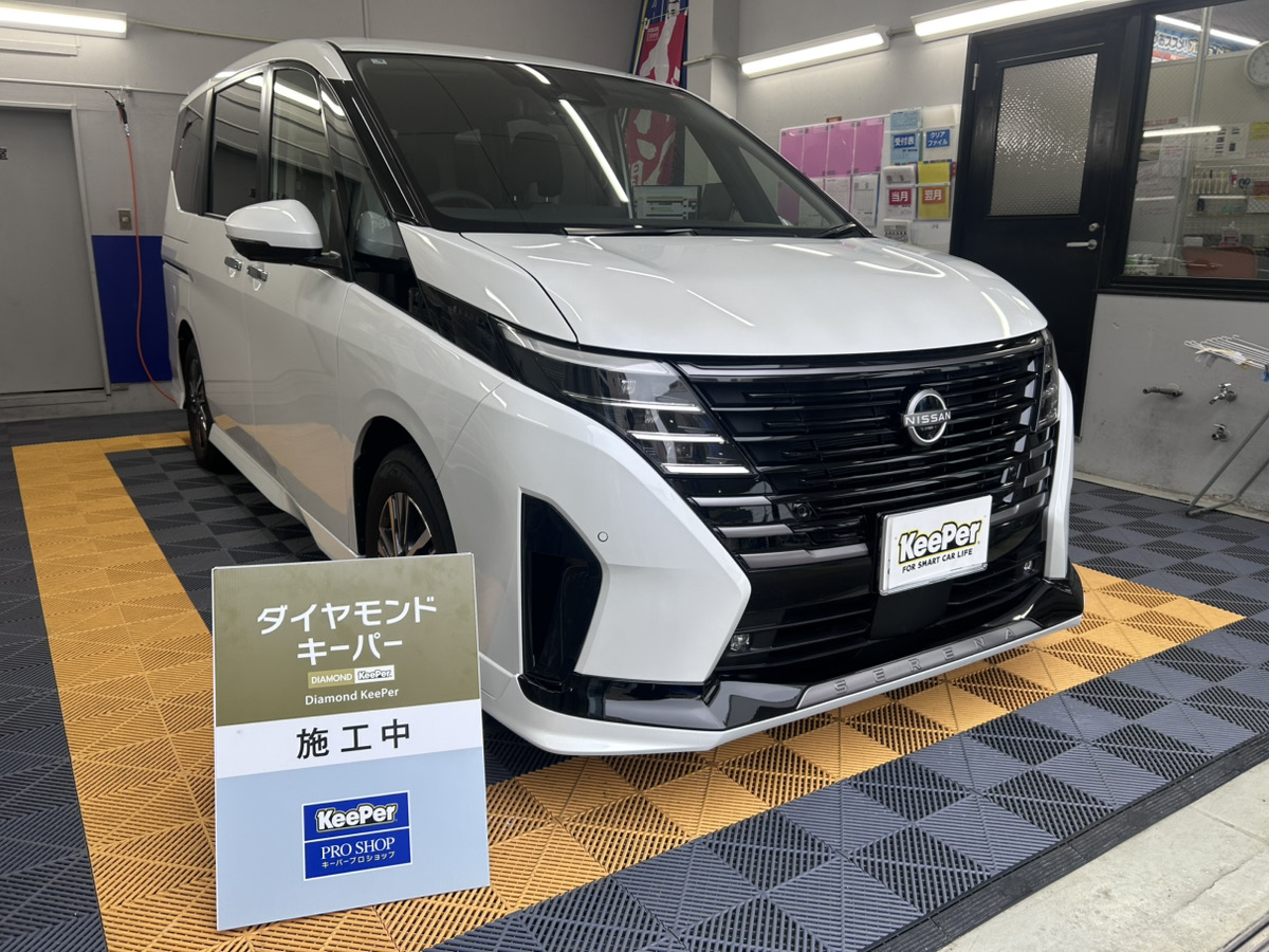 日産　セレナの画像