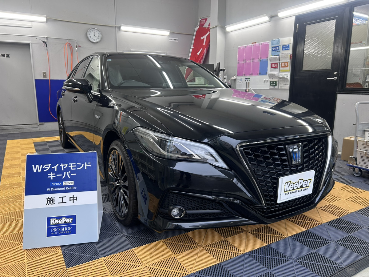 トヨタ　クラウンの画像