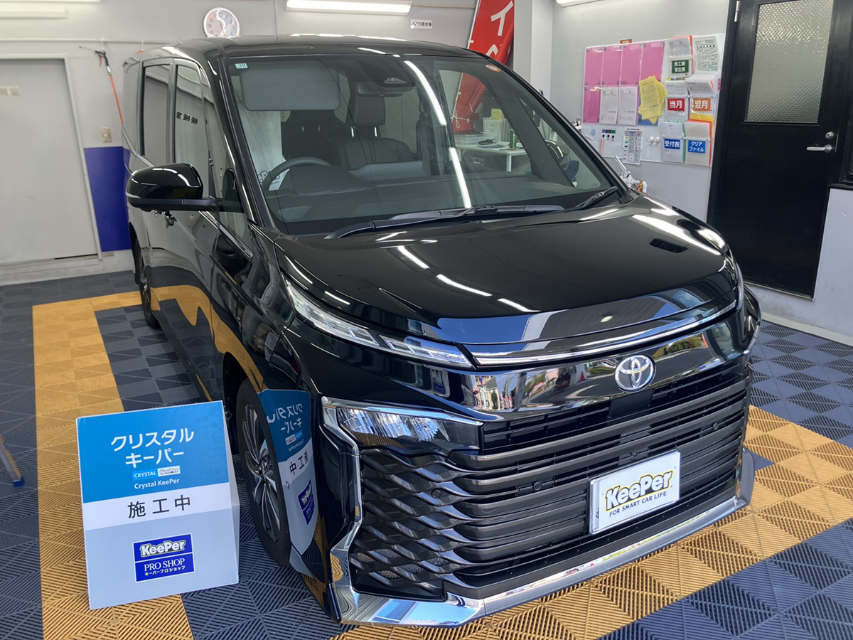 トヨタ　ヴォクシーの画像