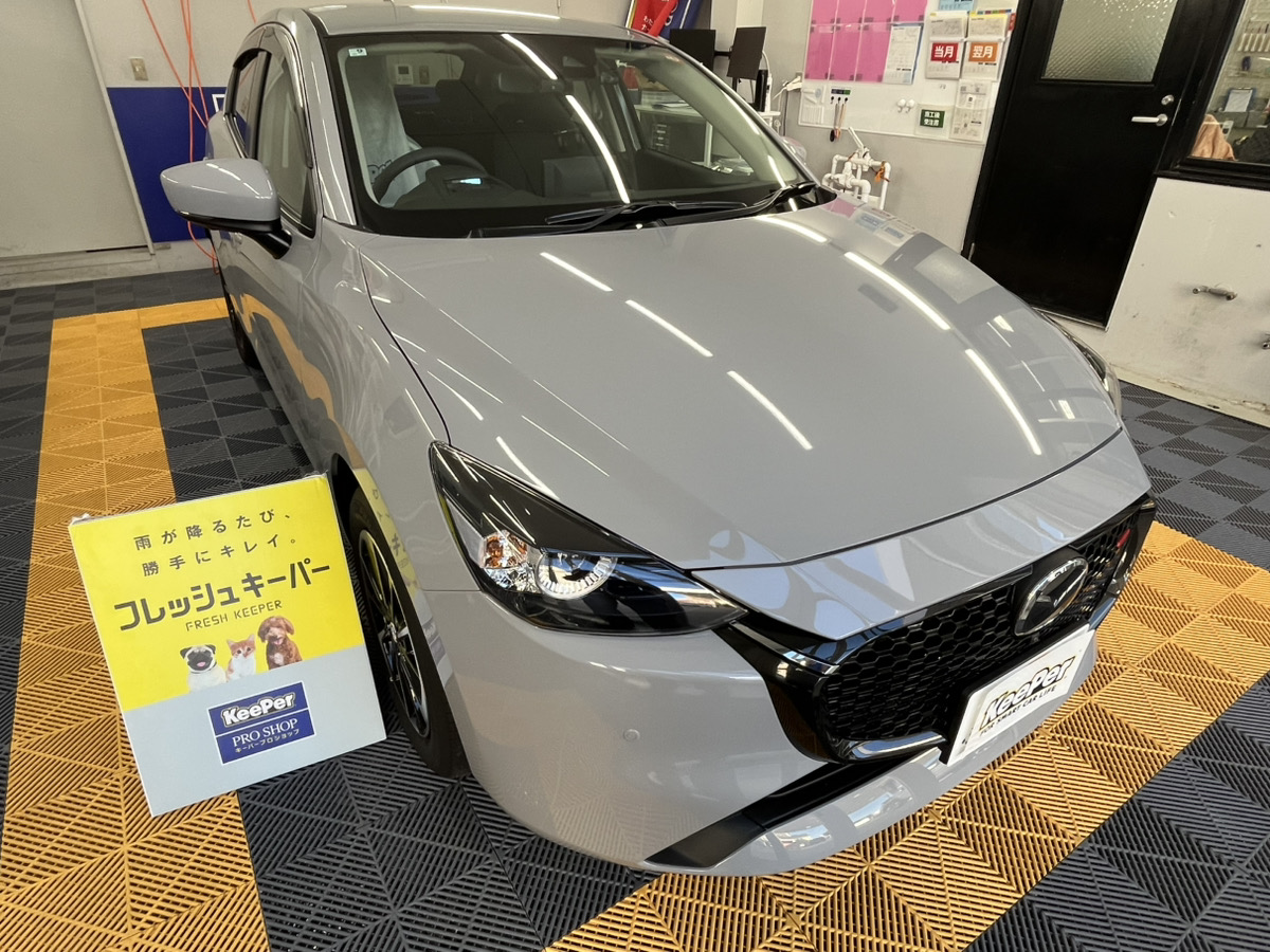 マツダ　マツダ２の画像