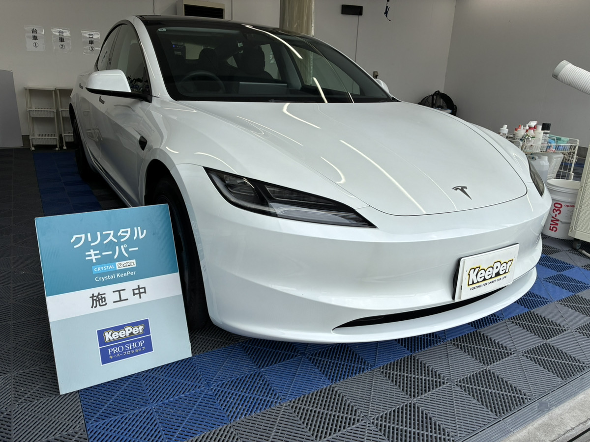 テスラ　モデル3の画像