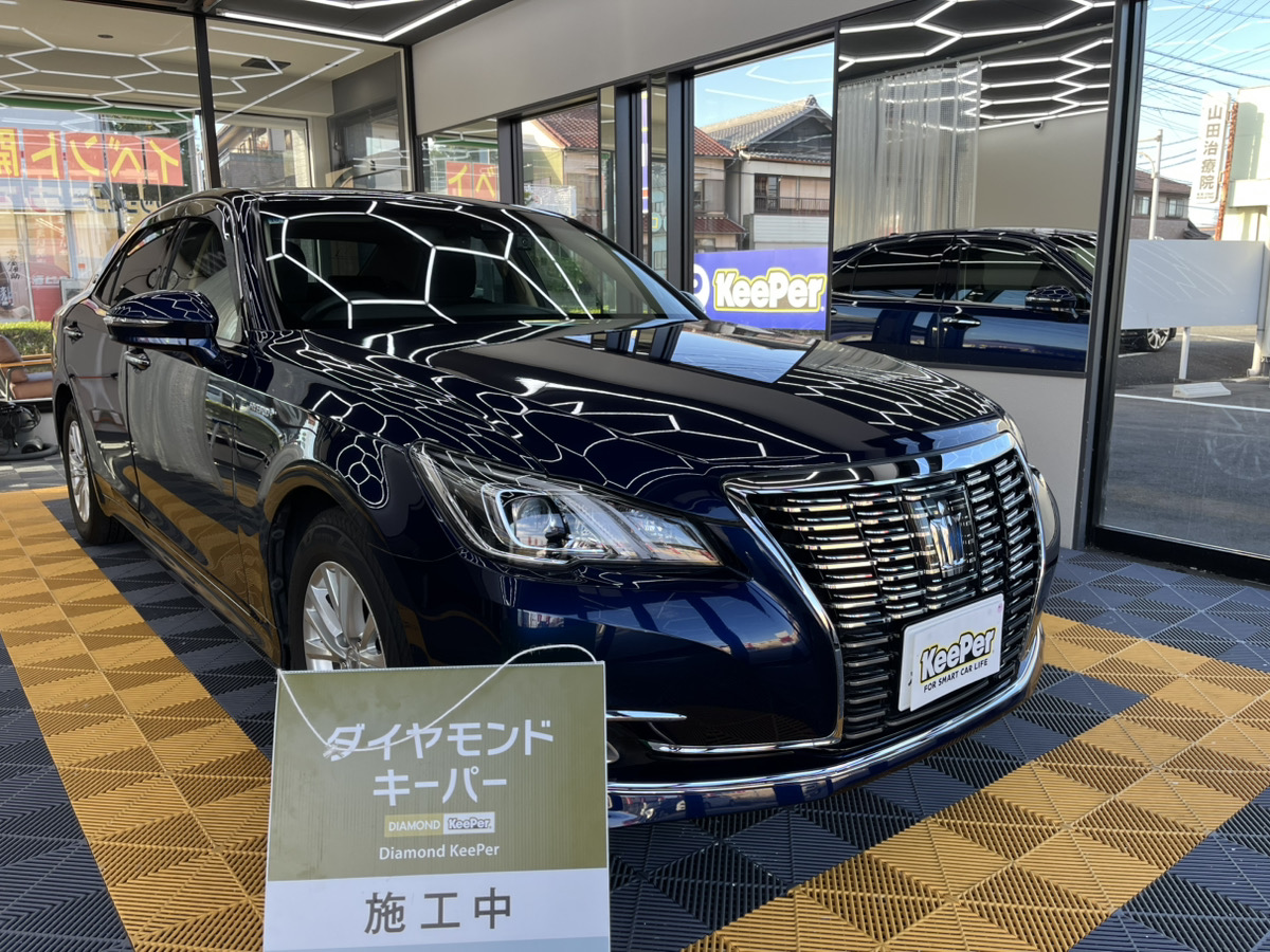 トヨタ　クラウンの画像