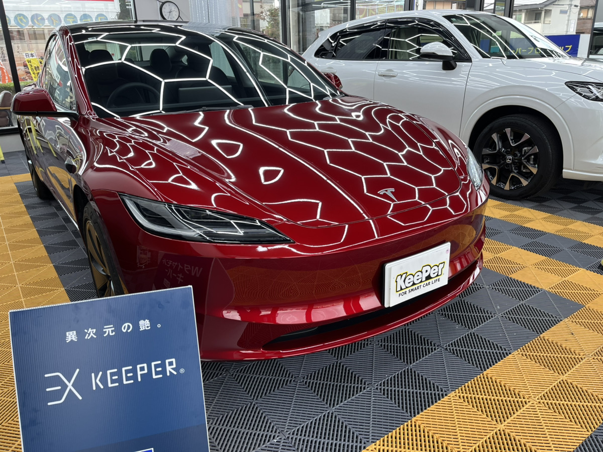 テスラ　モデル3の画像