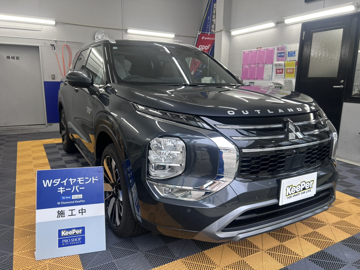 ミツビシ　アウトランダーの画像