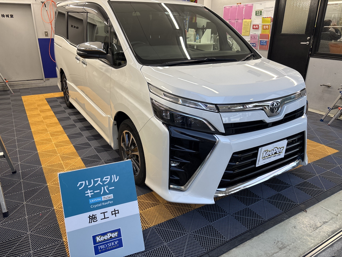 トヨタ　ヴォクシーの画像