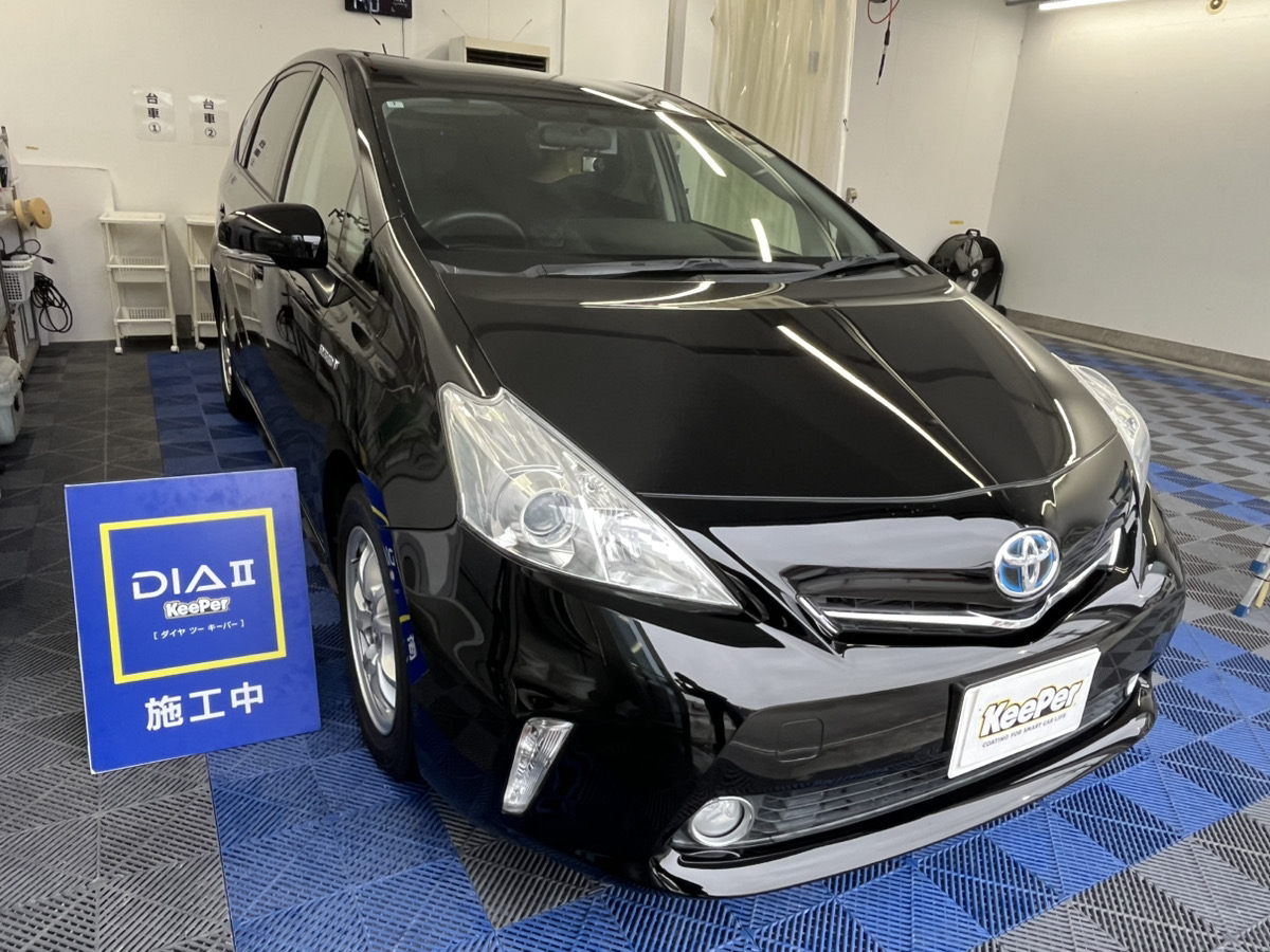 トヨタ　プリウスαの画像