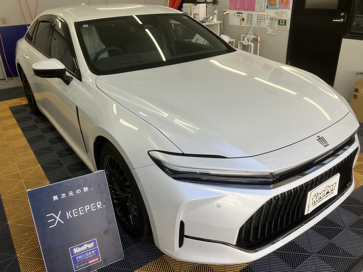 トヨタ　クラウンの画像