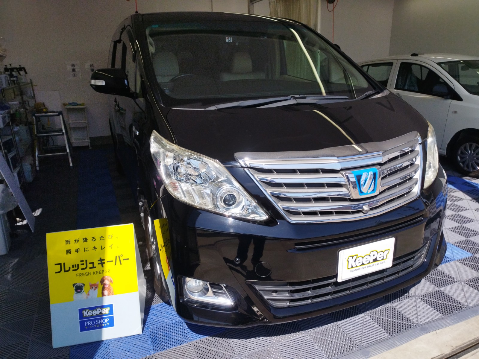 トヨタ　アルファードの画像