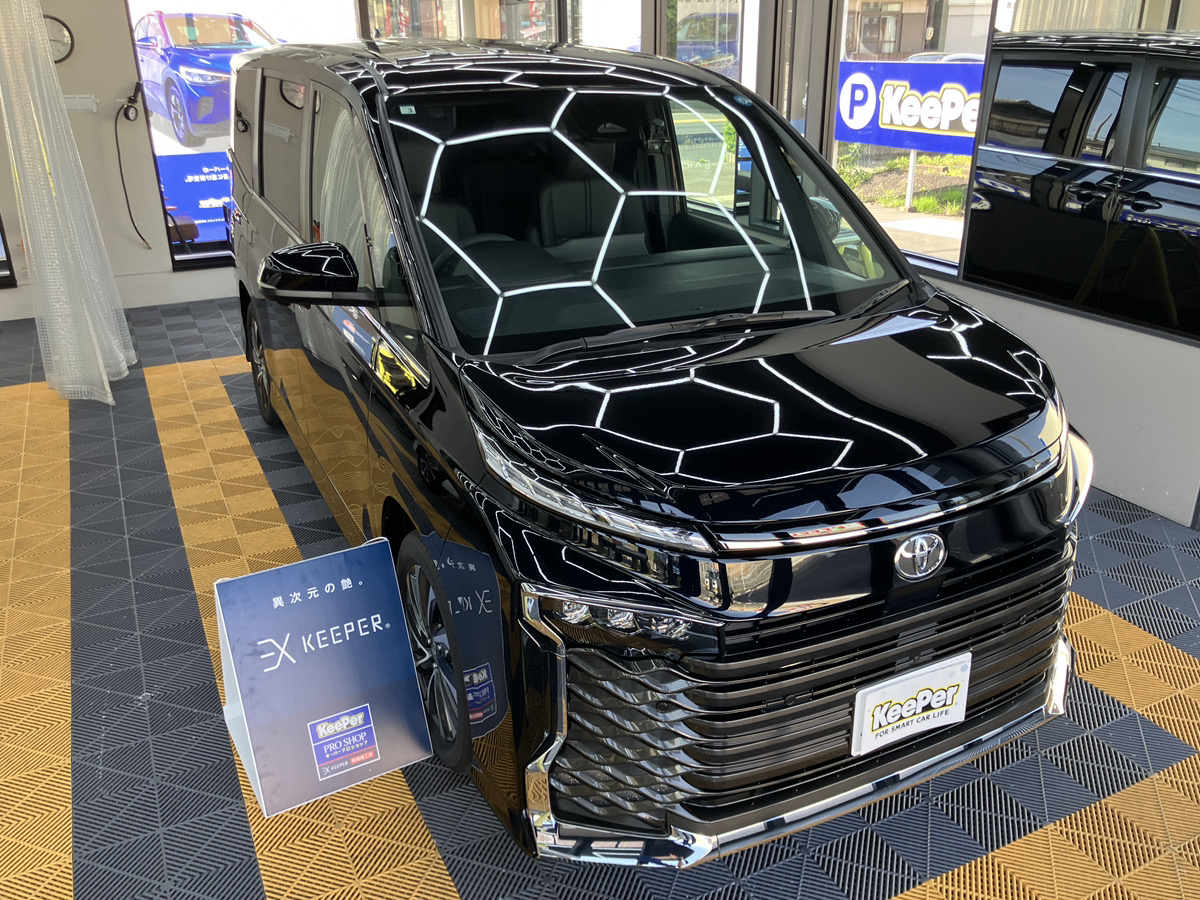 トヨタ　ヴォクシーの画像