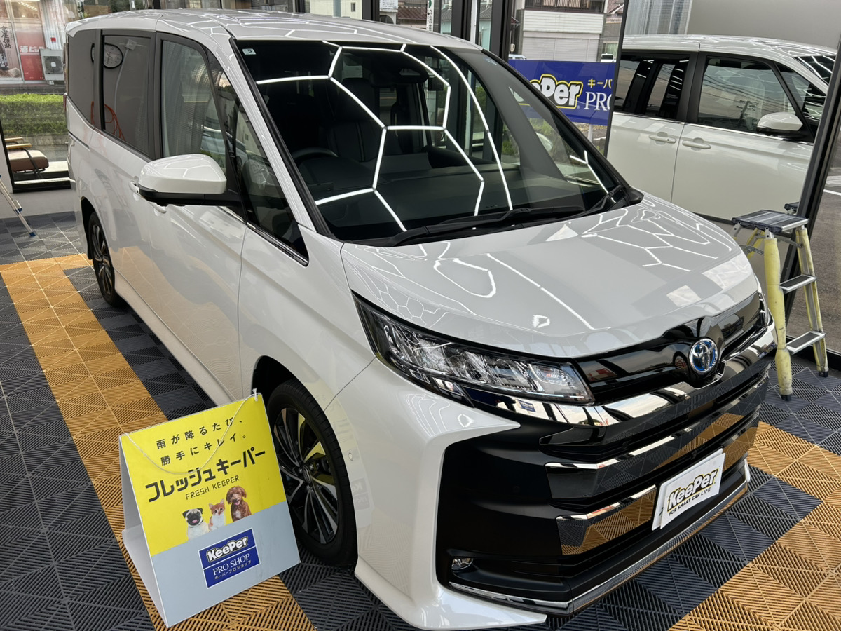 トヨタ　ノアの画像