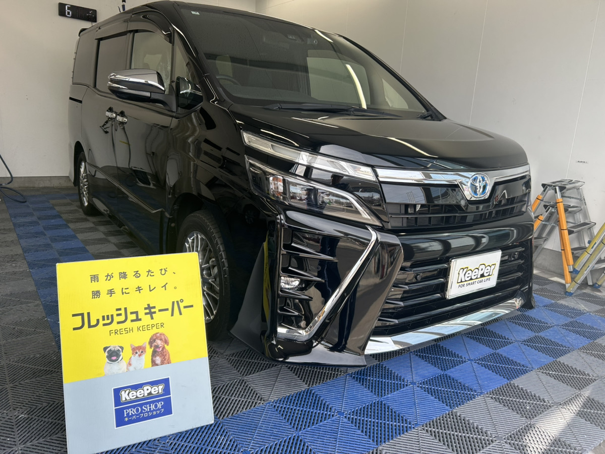 トヨタ　ヴォクシーの画像