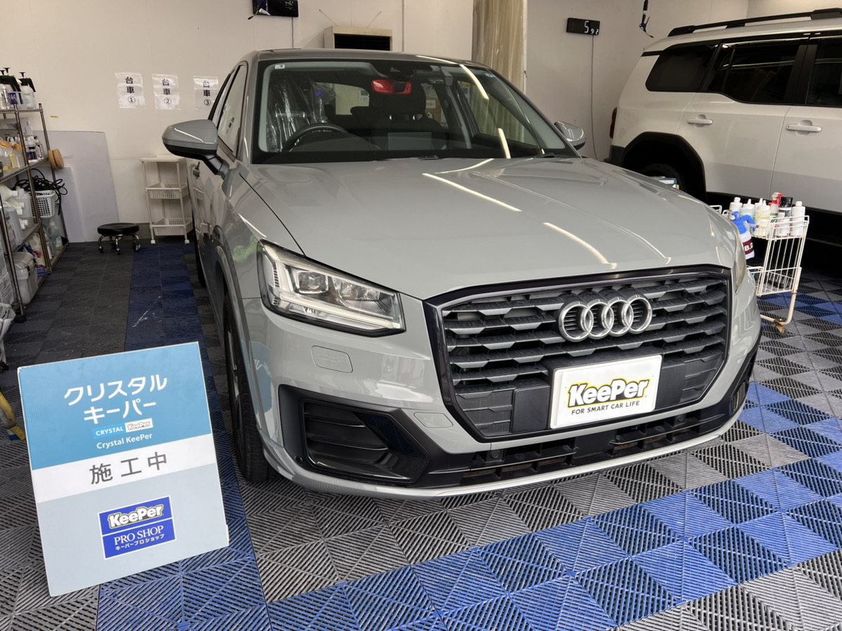 アウディ　Q2の画像