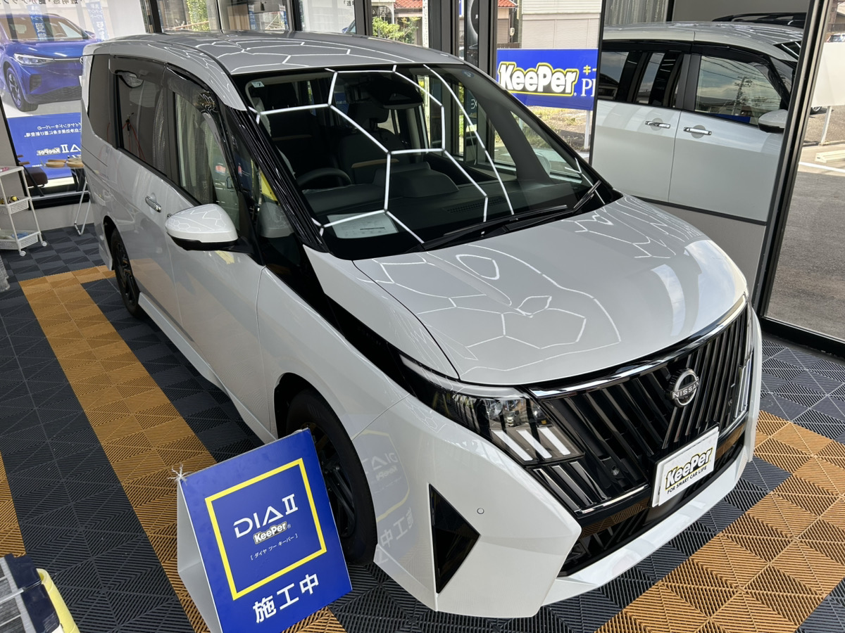 日産　セレナの画像