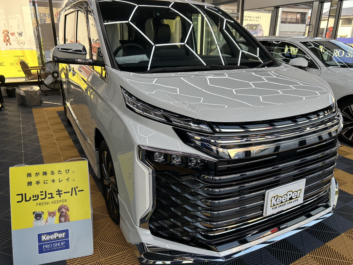 トヨタ　ヴォクシーの画像